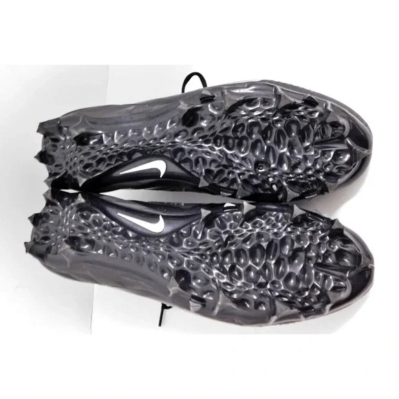 Nike Alpha Menace 4 Varsity Football Cleats Black SilverFN0027-002 sz 13